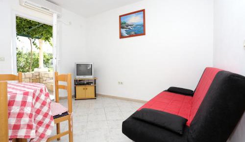 One-Bedroom Apartment with Terrace and Sea View