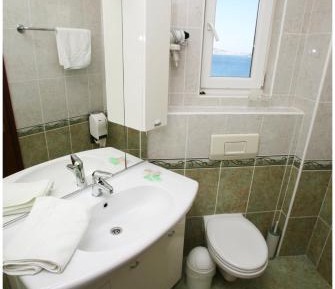 One-Bedroom Apartment with Balcony and Sea View