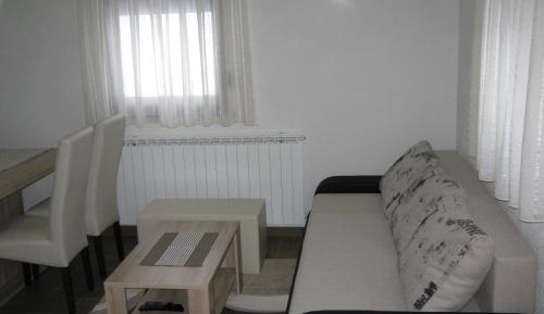 Two-Bedroom Apartment with Terrace-Annex