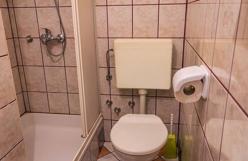 Pag Apartment | Comfy Little Couple Apartment a3