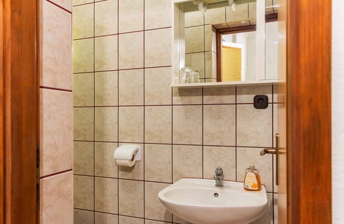 Pag Apartment | Comfy Little Couple Apartment a3