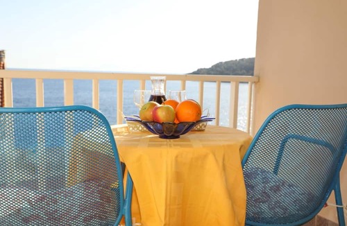 Milna Apartment | Marlene - 50 m From sea - A1