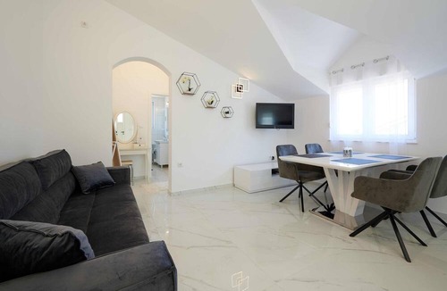 Mastrinka Apartment | Apartmani Knezovic