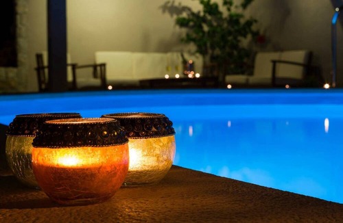 Zaton House | Holiday Home with Private heated Pool, Sea view & Basketball Court
