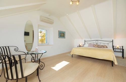 Ploce Apartment | Hedera Estate, Hedera A19