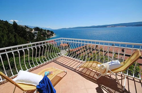 Celina House | Holiday Home Sunny