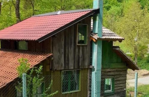 Samobor House | Holiday Home Green Side Cottage