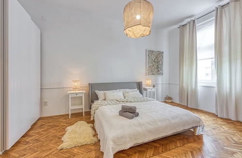 Zagreb Villa | Spacious Apartment In Heart Of Zagreb