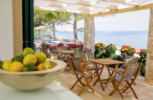Sutivan Hotel | Hotel Lemongarden