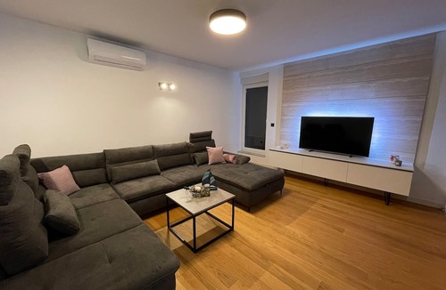Kozino Apartment | Seaside residence - The Sunrise appartment