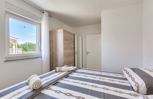Privlaka Apartment | Beachfront Sun Garden Villas