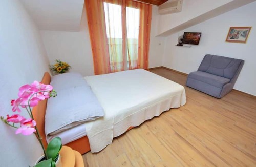 Arbanija Apartment | Apartment Šarić by Interhome