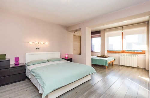 Sarsoni Apartment | Beach front apartment in Rijeka with WiFi