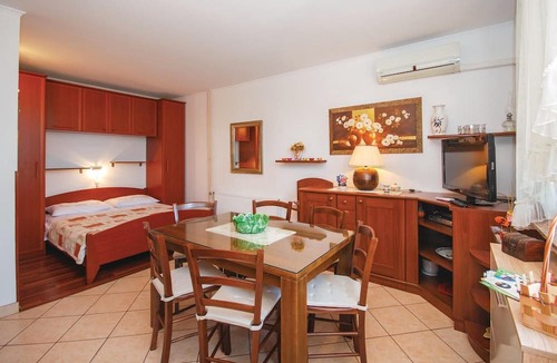 Lovran Apartment | Pet friendly apartment in Lovran with WiFi