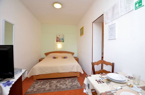 Volosko Apartment | Apartments Vladislav (86331-A2) - Opatija