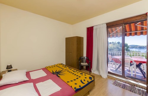 Brodarica Apartment | Apartments Franciska