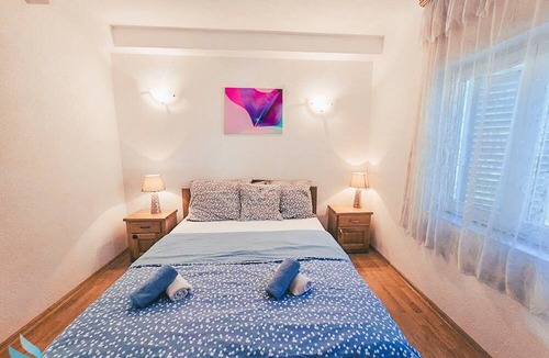 Vrboska Apartment | Hvar spa & Apartments
