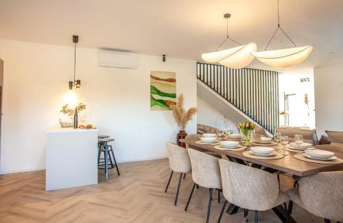 Banjol Villa | 2026 Brand New - Villa Orkula Rab with Heated Pool, Gym & Sea View