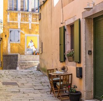 Labin Apartment | Cozy Studio Apartment LEPRIN in Labin Old Town