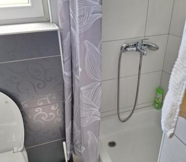 Komin House | Holiday Home Sea & River Pearl