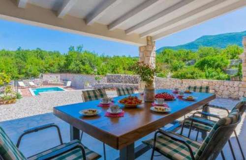 Vrgorac Villa | Rustic Haven Villa