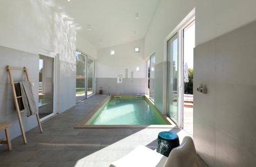 Muline Villa | Villa Vela Muline - 8 plus 2 guests - heated pool