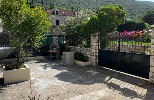 Hodilje Apartment | Villa Luka Apartman Niko