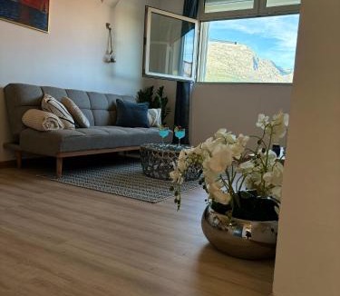 Cove Tri Zala (Zrnovo) Apartment | Apartment Fortuna