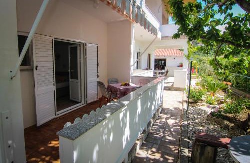 Palit Apartment | Apartments with parking space Palit, Rab - 4971