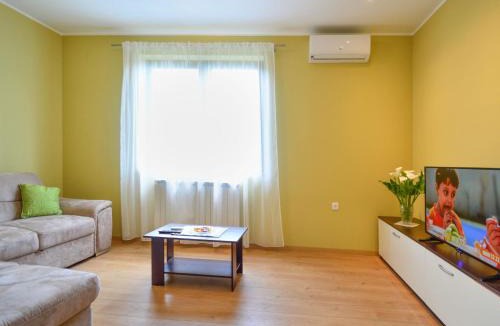Mihotici Apartment | Apartment Marijo by Interhome