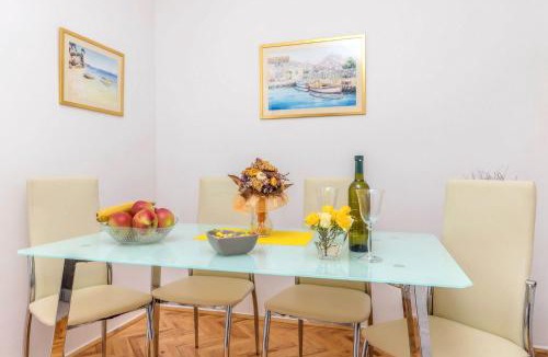 Marsici Apartment | Apartments Kremenici