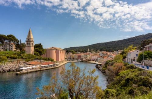 Veli Losinj Apartment | Astra 2 Veli Lošinj Harbour View - Happy Rentals