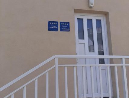 Lozica Apartment | Apartmani NIKA
