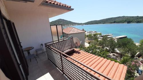 Kaprije Apartment | Apartmani Vuković