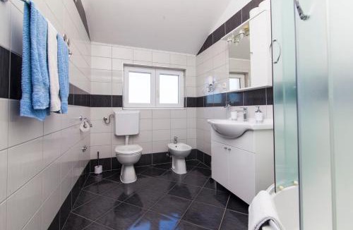 Brodarica House | Holiday home Villa Anny