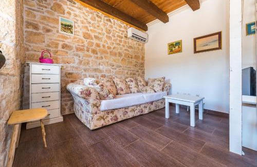 Promina Villa | Rural house Mudrinic "Ivini dvori"