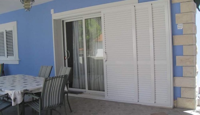 Gana - 50 M From the sea - A1