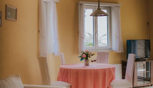 Apartment for 4 persons approx. 75 qm in Ravni, Istria (Bay of Raša)