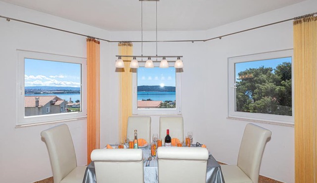 Awesome apartment in Kastel Sucurac with WiFi