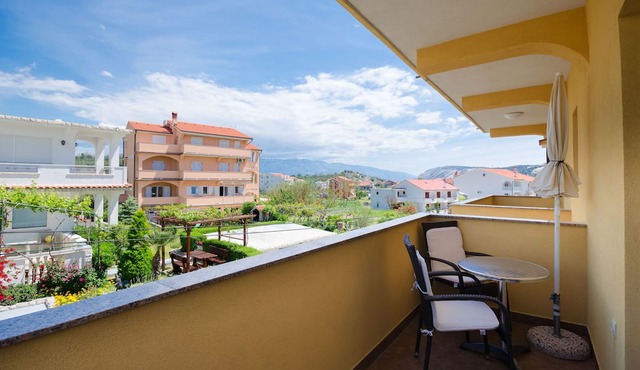 Apartments Mirjana