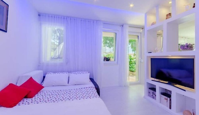 Studio Luce Mala (ST) - Studio with Terrace