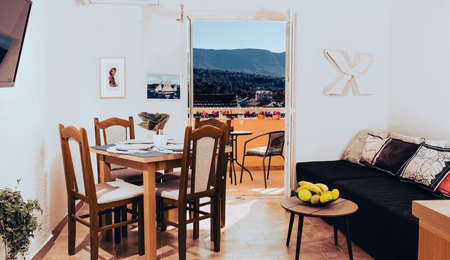 Hvar spa & Apartments