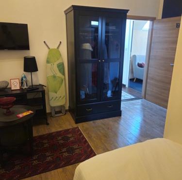 Regal Residence MK