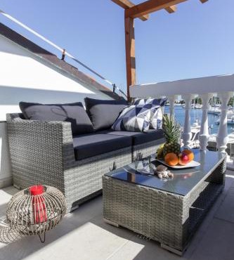 LUXURY APARTMENT LAVANDA