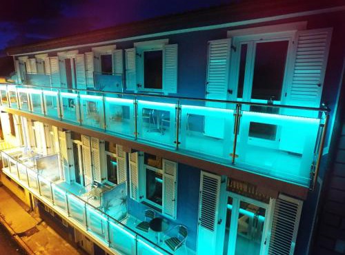 Villa mit Whirlpool für 32 Per